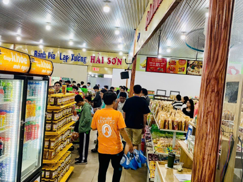 Không Gian Của Trạm Dừng Chân Cảnh Thảo Nguyên