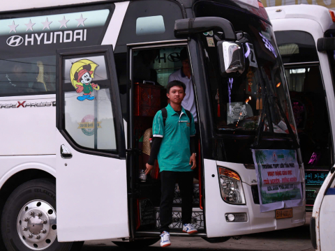 Khách Hàng Của Cảnh Thảo Nguyên 