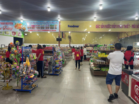 Khách hàng yêu Việt Nam - Cảnh Thảo Nguyên yêu khách hàng